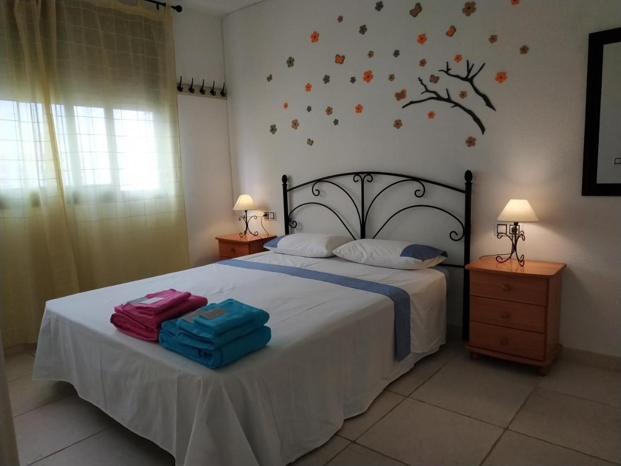 Apartamentos Tamarindo La Cala de Finestra Extérieur photo